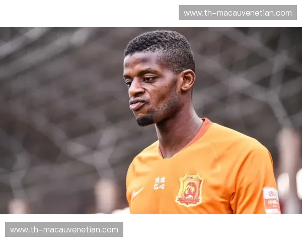 沸腾的“血与金”对抗科西嘉铁军：一场关于荣耀与生存的法甲博弈